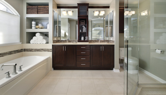 Интересни решения за облицовка на вана