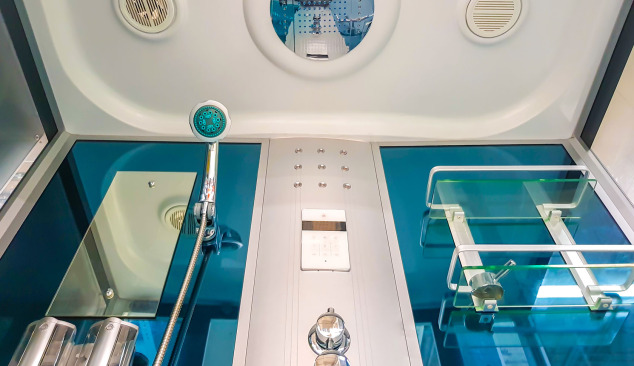 Как трябва да се почисти душ кабината?